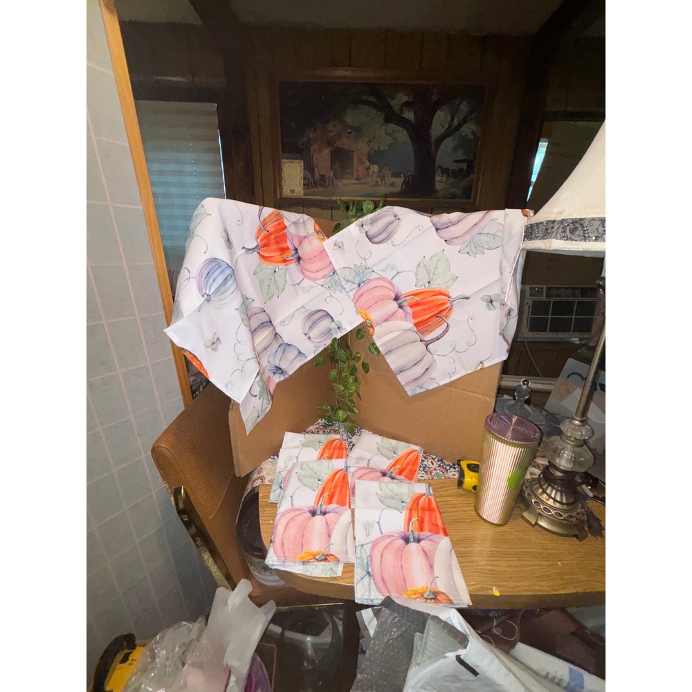 Set of 6 Watercolor Pumpkin Fall Cloth Napkins White Orange Purple 19x19
